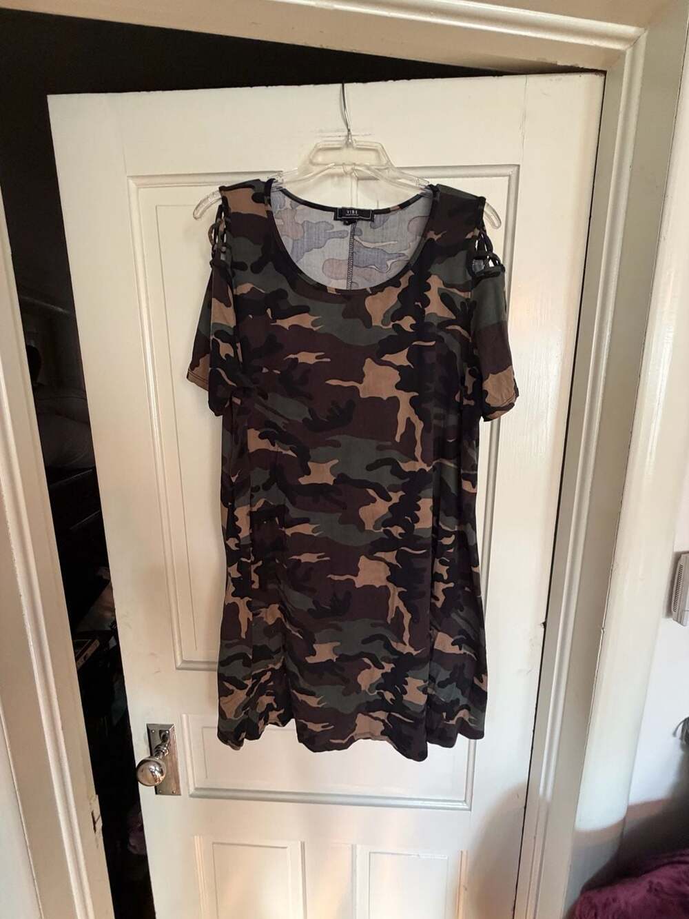 Vibe Sportswear Plus Size 3X Camo Print Short Sleeve Cold Shoulder T-Shirt Dress